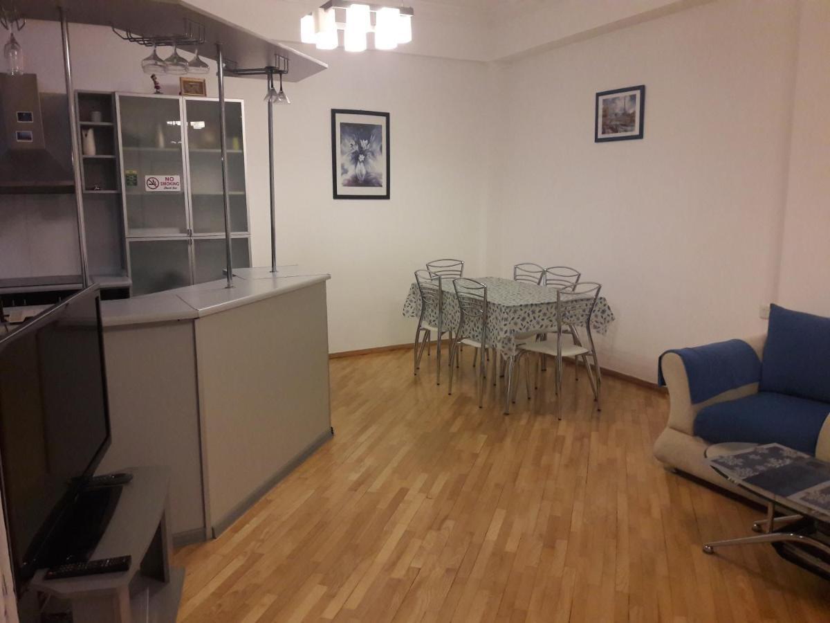 I See The Sea Nefchilyar Avenue 2 Bedroom Bakú Exterior foto